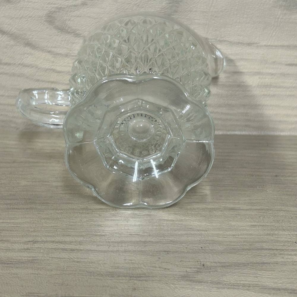 Vintage Indiana Crystal Clear Glass Diamond Point Footed Creamer - Picture 5 of 6